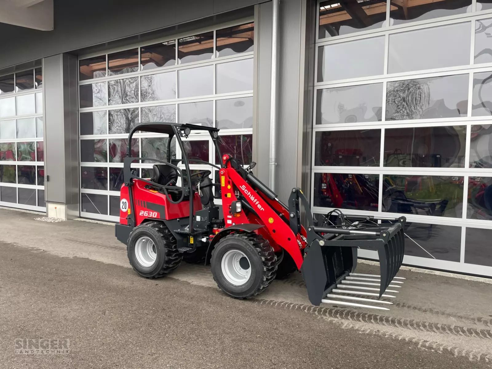 Schäffer 2630 Wheel loader €37,311