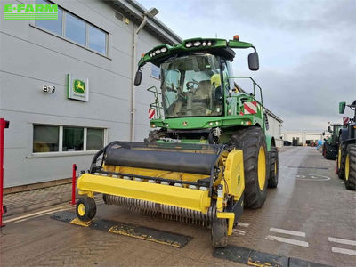 E-FARM: John Deere 9700 - Self propelled forage harvester - id A4M39LL - €244,663 - Year of construction: 2023 - Engine hours: 1,551,Engine power (HP): 759,United Kingdom