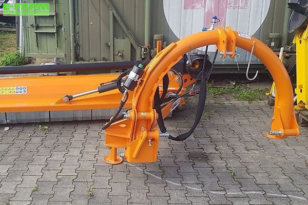 SaMASZ kangu 220 Topper €9,328