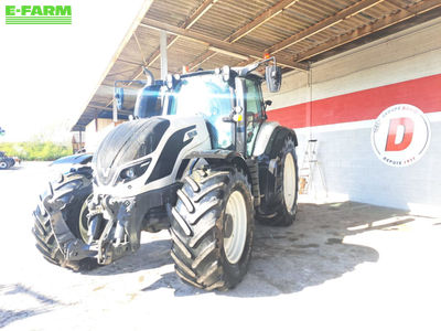 E-FARM: Valtra T 214 - Τρακτέρ - id QTNPLSQ - 79.000 € - Χρονία: 2016 - Μετρητής ωρών: 4.260,Γαλλία