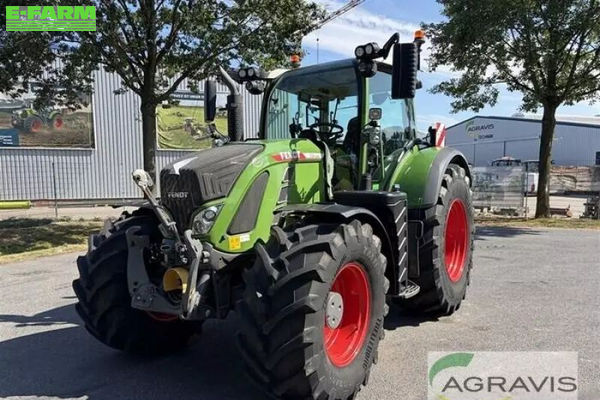 Fendt 724 Vario Profi Plus Tractor €149,900