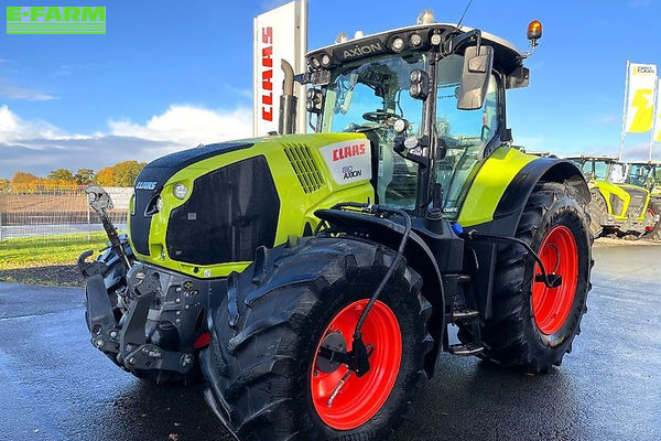 Claas Axion 810 CMATIC Tractor €83,193
