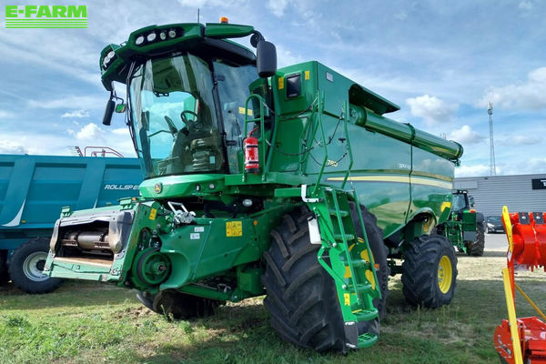 John Deere S 780 Combine harvester €320,000